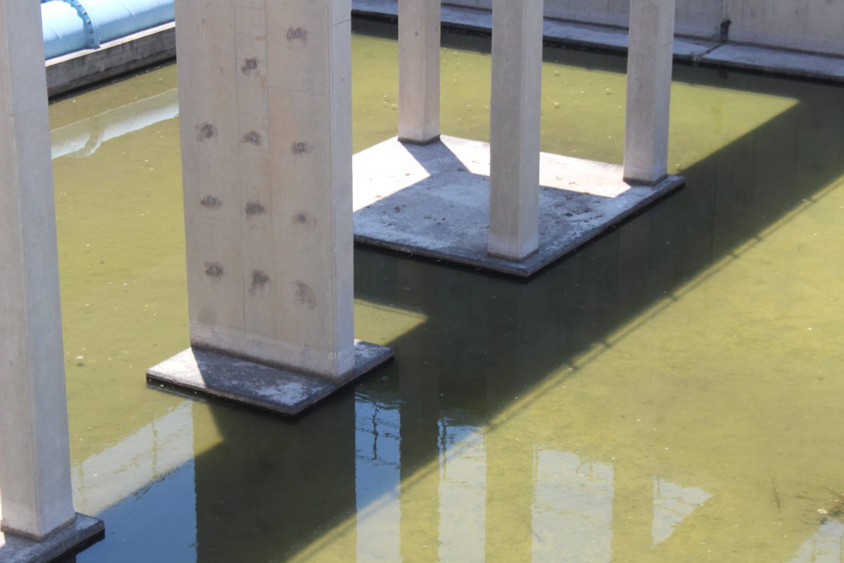 Day 2 of the Provincial Legislature Portfolio Committee on COGHSTA’s oversight visit showed continued progress in strengthening water infrastructure across the province.
In Taung, the Committee welcomed steady progress at the Pudimoe 3 Water Treatment Works.