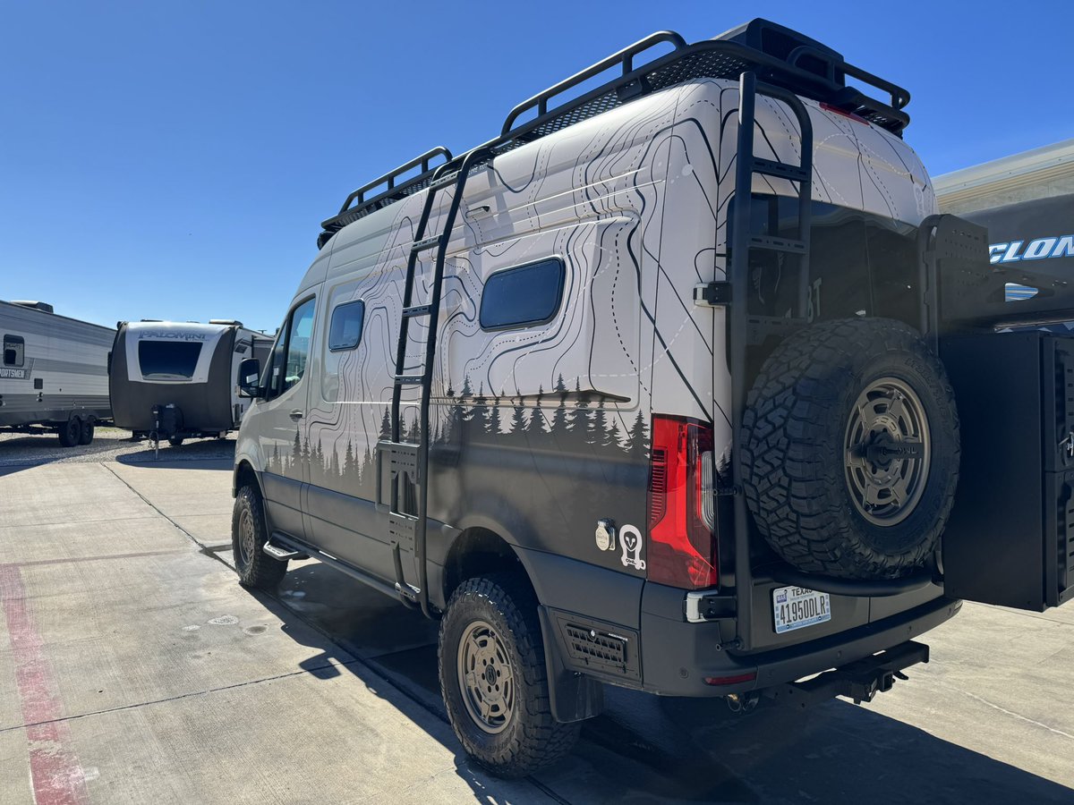 tim meadows tweet media