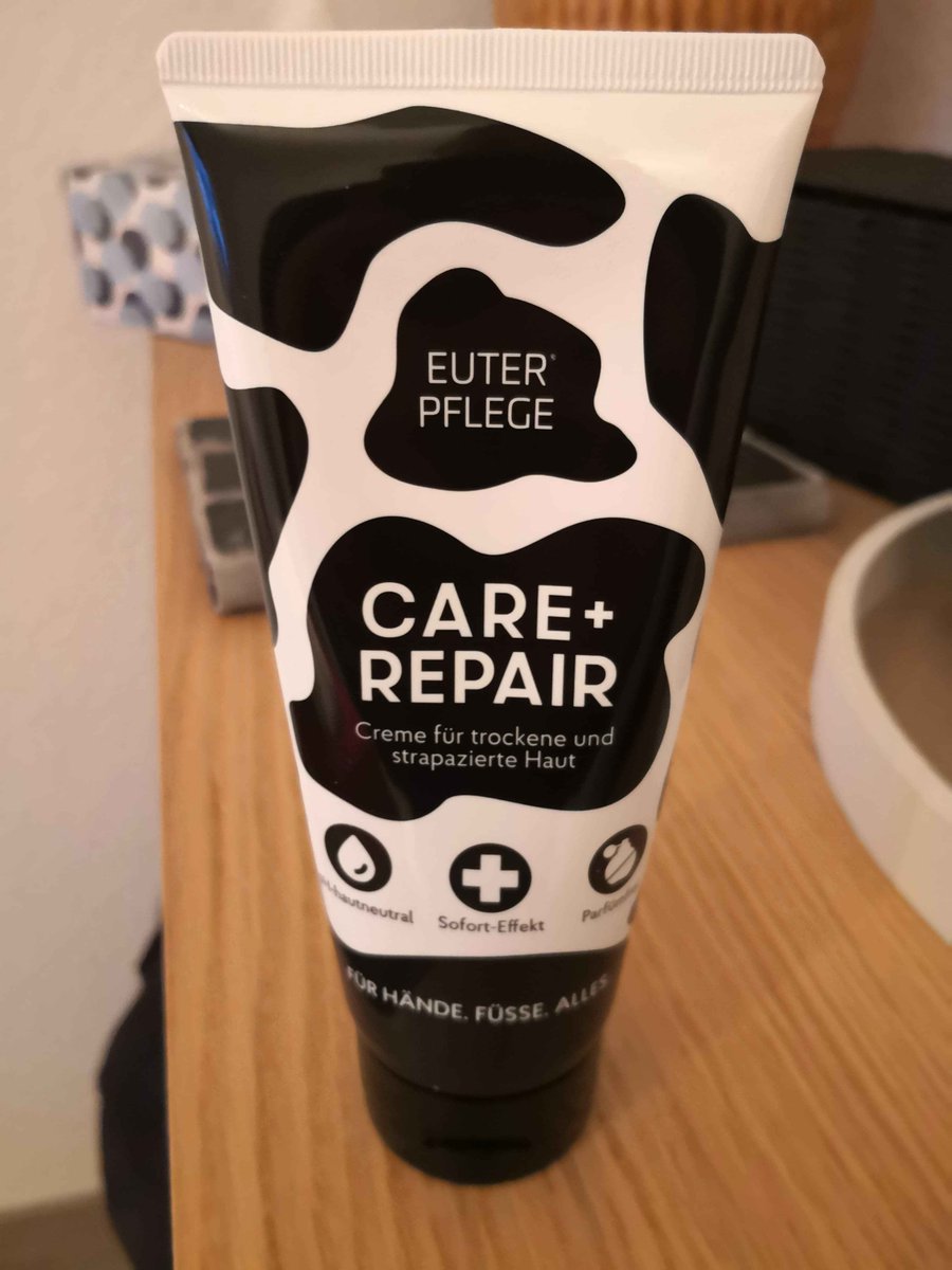 Falls Ihr mal etwas Pflege brauchst. Geht auch für Füße. :D