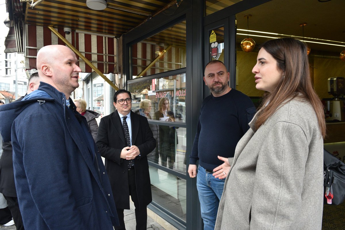 UNDP_Kosovo's tweet photo. UNDP RR @ndequeiros &amp; Mayor Qemajl Aliu visited #InMotion businesses beneficiaries under UNDP’s #EconomicResilience Programme in Shtime/Štimlje, where support turns into results, showing visible transformation from new storefronts to smoother customer flow. https://t.co/63AKiJ7BKX