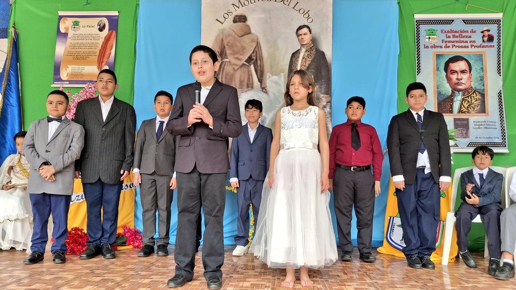 ✨📚 Nuestros estudiantes de primaria participaron en “Musas Darianas: Entre Versos y Azul Inmenso”, declamando poemas en conmemoración al 110 aniversario del tránsito a la inmortalidad de Rubén Darío.
INACS Jinotega
Hasta la Victoria Siempre
 #VictoriasEducativas <a href="/minednicaragua/">Ministerio de Educación Nicaragua</a>