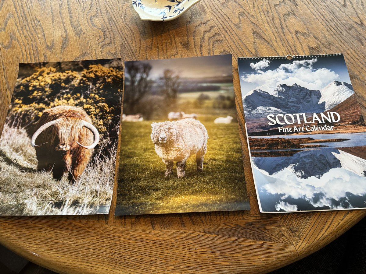 What a lovely surprise to receive stunning prints of Wallace… and the poster girl herself, Toots from the very talented photographer, <a href="/jamesalroca/">James Alroca</a> 

The calendar is beautiful too… James is more active on Instagram and Facebook if you want to check out his work 👌

#fineart