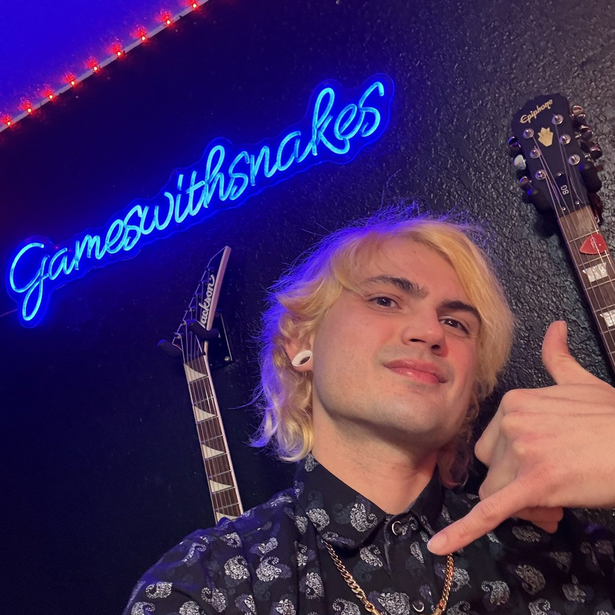 LIVE ON TWITCH 🤙🔥🔥🔥🔥