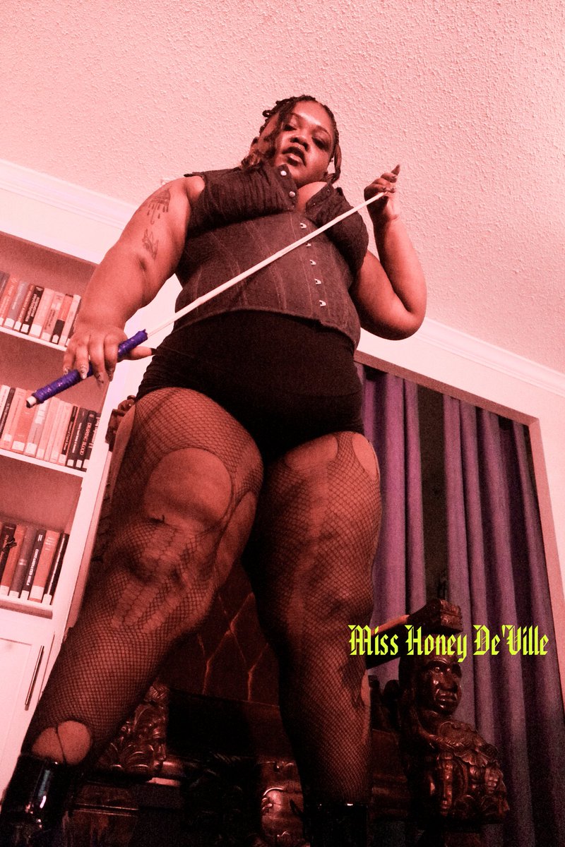 HoneythaDon333's tweet photo. Black domme supremacy today, tomorrow, and 5ever https://t.co/bgS9G6maMg