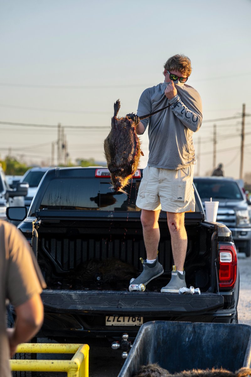 cfishingevents's tweet photo. Dirty Jobs 🤮 🐀 ⚜️ https://t.co/dzCD2rAL8b