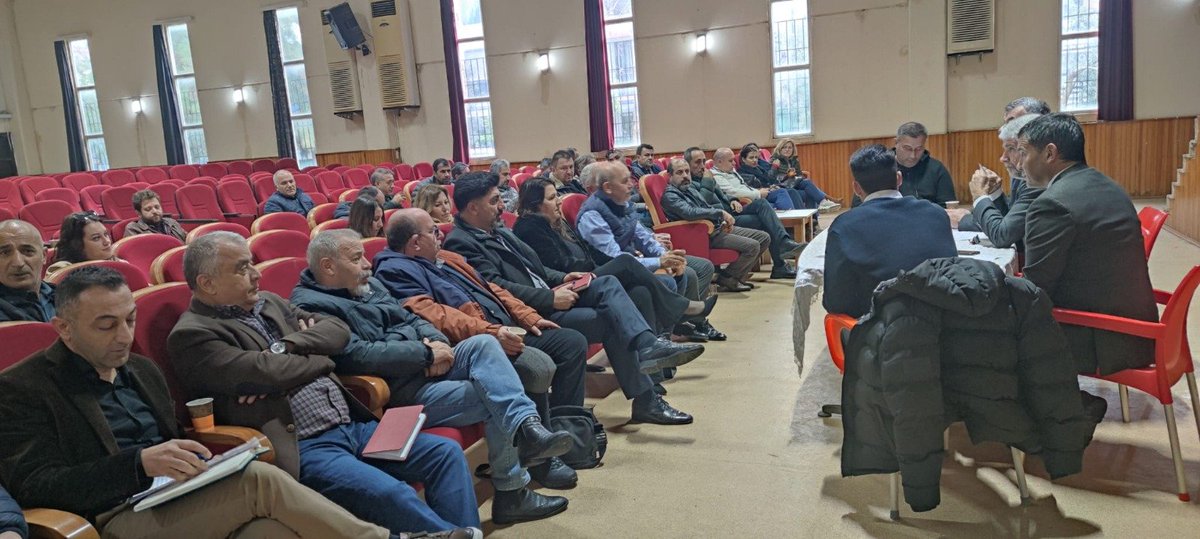 DidimMem's tweet photo. 2025-2026 Eğitim Öğretim Yılı II. Dönem kurum müdürleri toplantısı, İlçe Milli Eğitim Müdürümüz Sayın Şakir Sait Üstündağ başkanlığında yapıldı... 
Ayrıntılar: https://t.co/DvopiWmMBn https://t.co/wmkGpTLNxZ