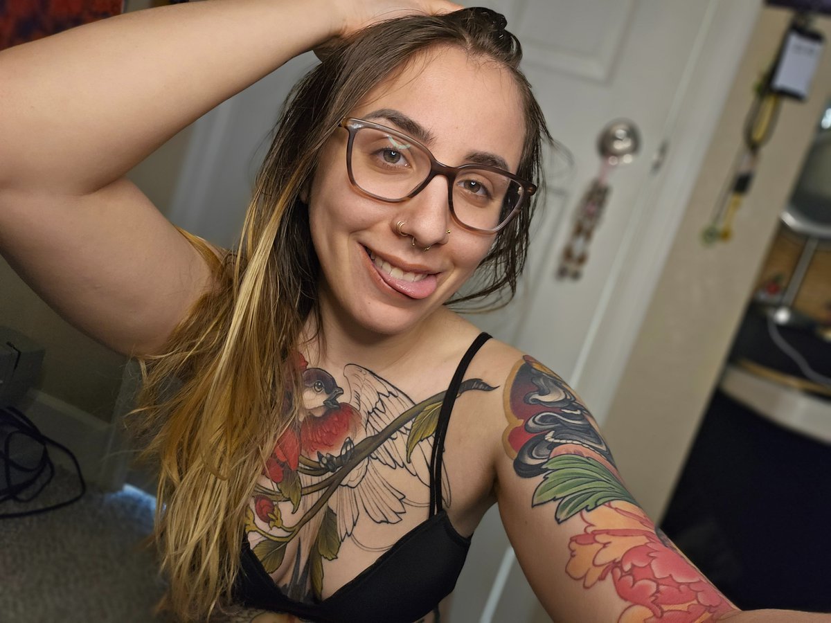 nui ✨️ tweet media