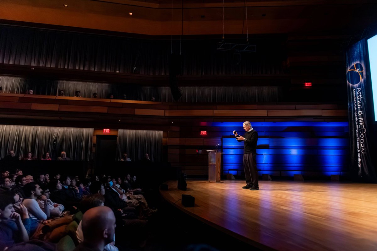 Queen's University tweet media