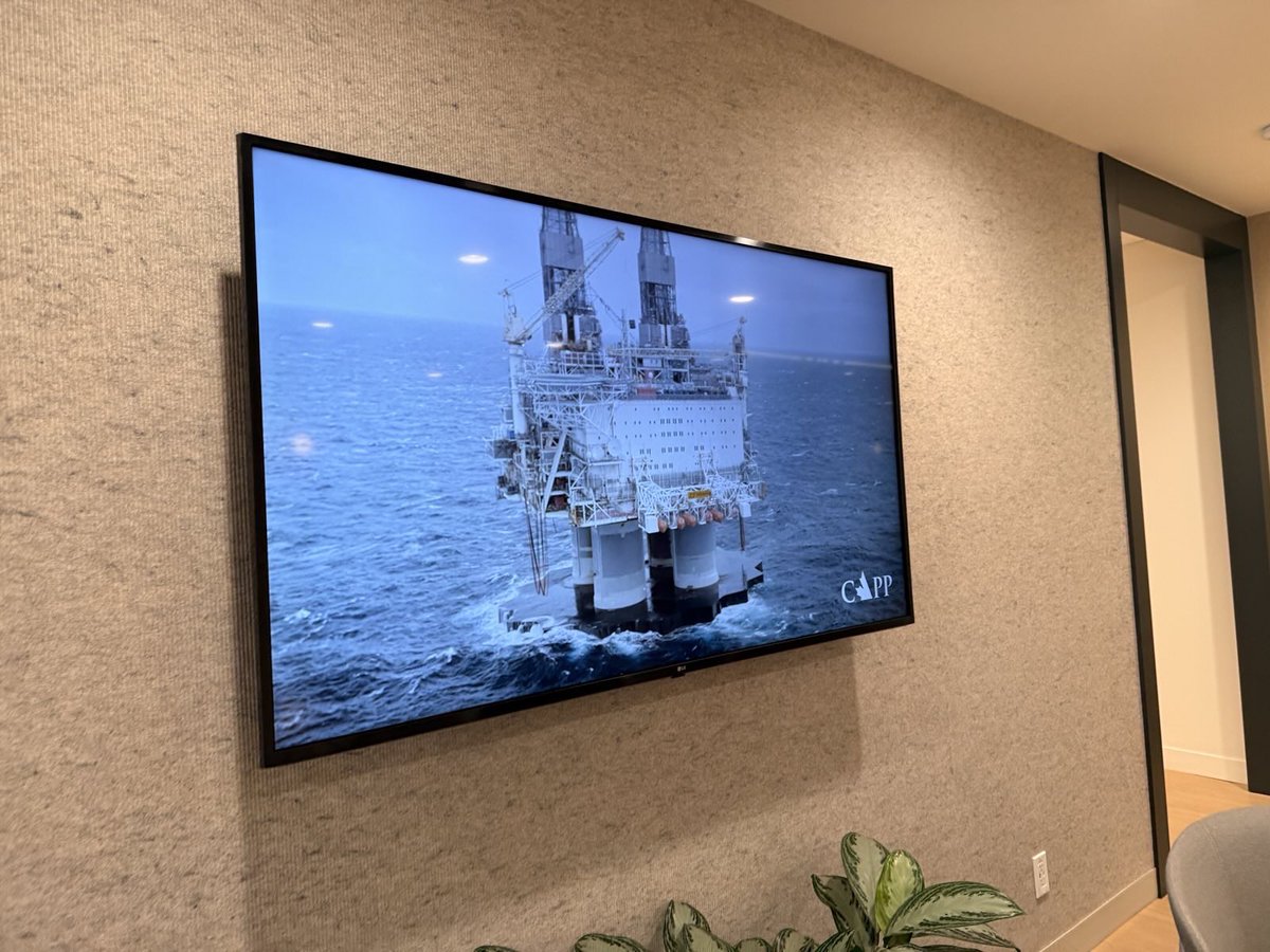 Senator David Wells tweet media