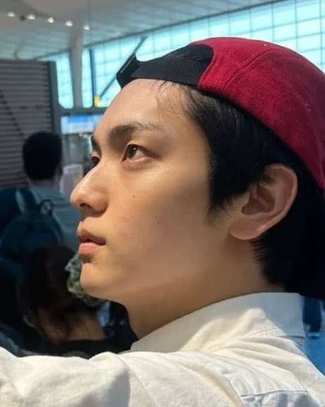 calenbinie's tweet image. don't even joke