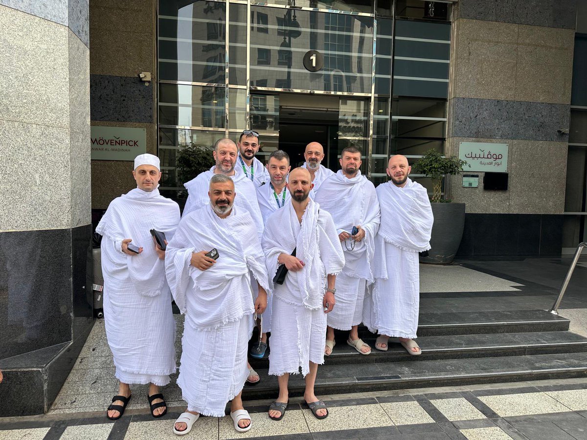 Kabe umre Allah kabul etsin.