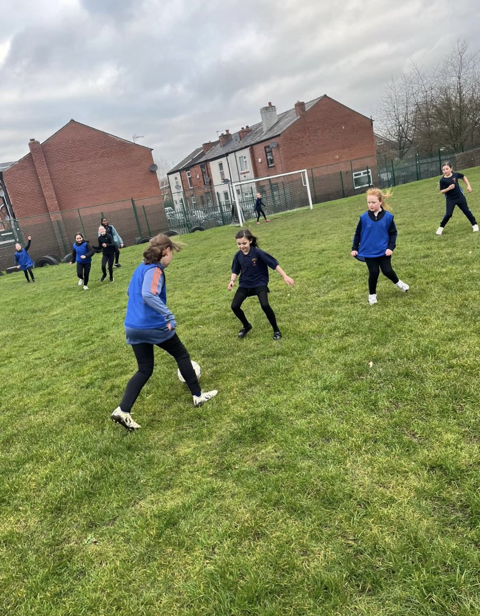 Miss Cohen tweet media