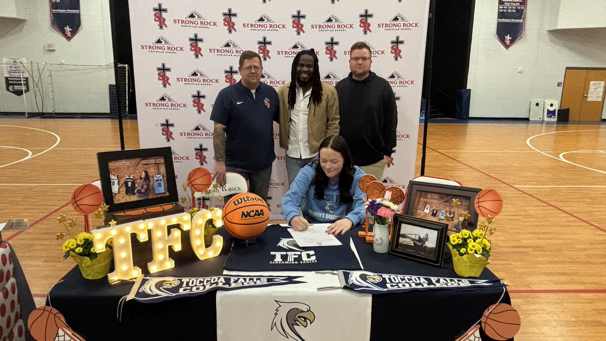 StrongRockChristian tweet media