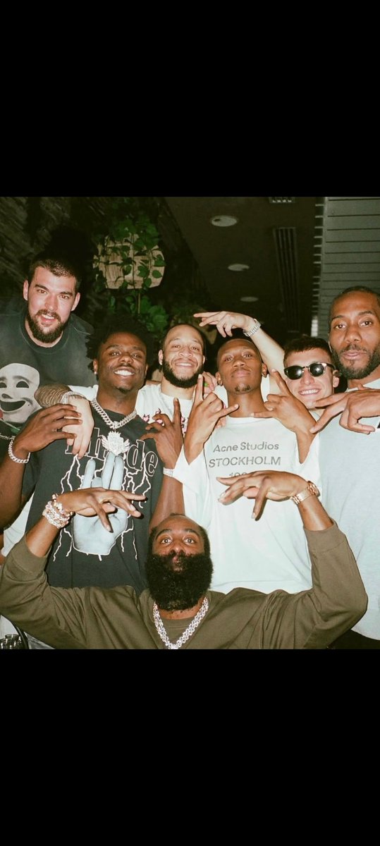 DepressedClipperFan tweet media