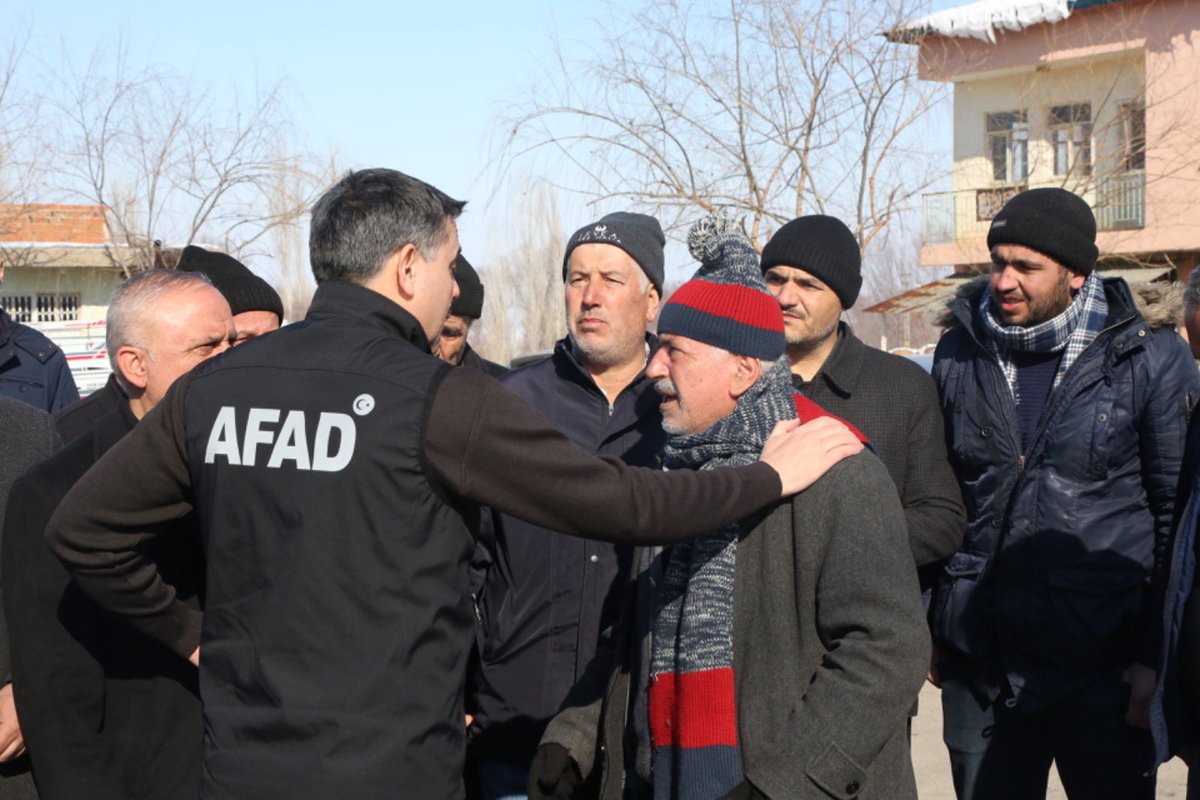 miamustafacftci's tweet image. 2023 yılında meydana gelen ve asrın felaketi olarak nitelendirilen Maraş merkezli depremde, iki ay kadar Afşin’de Koordinatör Vali olarak görev yaptım.
Depremde vefat eden tüm vatandaşlarımıza Allah’tan rahmet diliyorum. Hz. Mevla ülkemize ve milletimize böyle acılar yaşatmasın.