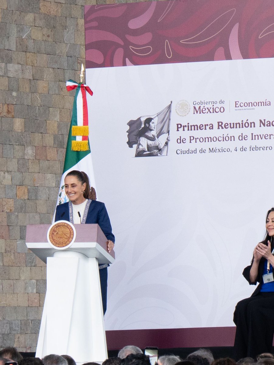 gobyuccdmx's tweet photo. En la Ciudad de México, el Museo Nacional de Antropología fue sede de la Primera Reunión Nacional del Consejo Promotor de Inversiones, encabezada por la Presidenta Claudia Sheinbaum. https://t.co/dqxDdyNKdA