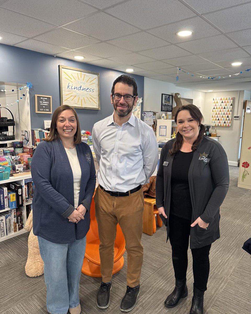 Mike Schlossberg tweet media