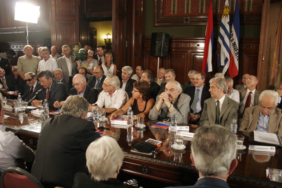 Asi recordamos las cuatro decadas del Frente