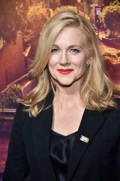barbaravitali2's tweet photo. Happy Birthday to #LauraLinney February 5,1964 #MrHolmes #MysticPizza https://t.co/dQ6uK4AyP4