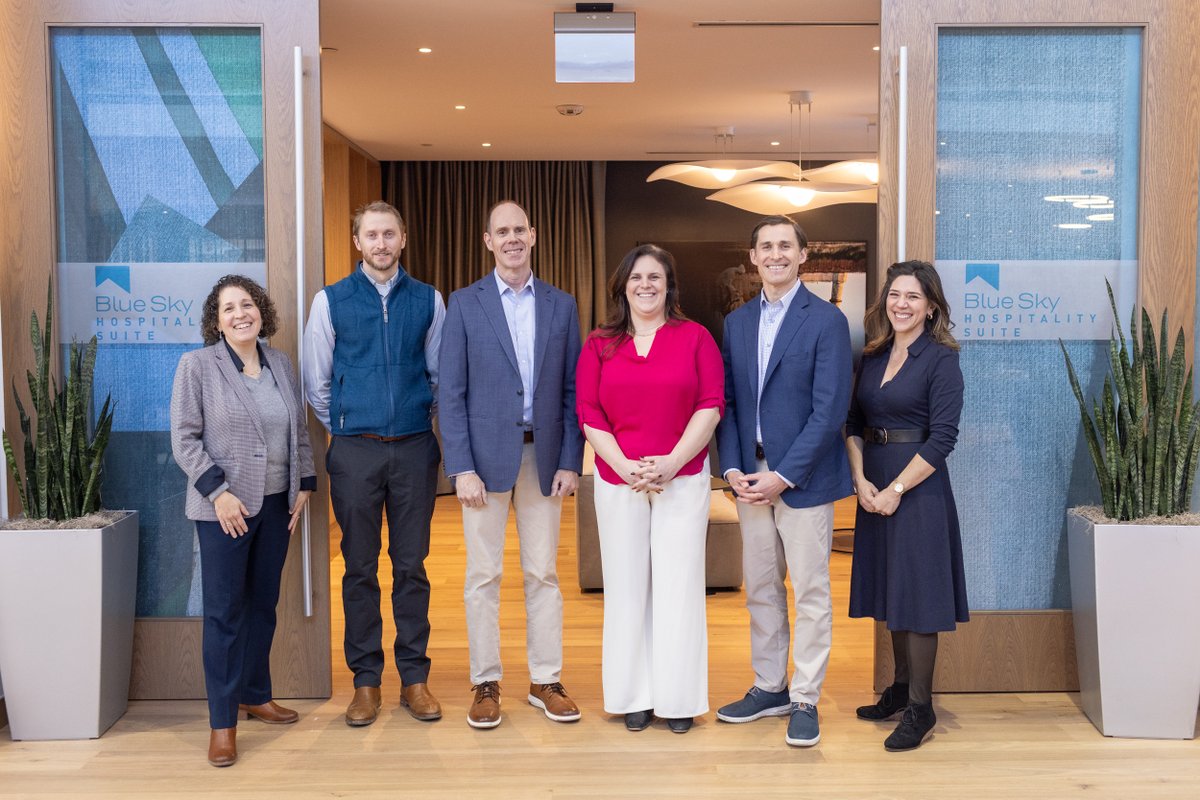 ne_inno's tweet image. Yesterday's meeting on The Future of the Workplace sparked a thoughtful and timely conversation on how office spaces are evolving to meet changing employee expectations in a hybrid world. Thank you to everyone who joined us at Blue Sky Drive!
#WorkplaceDesign #OfficeInnovation