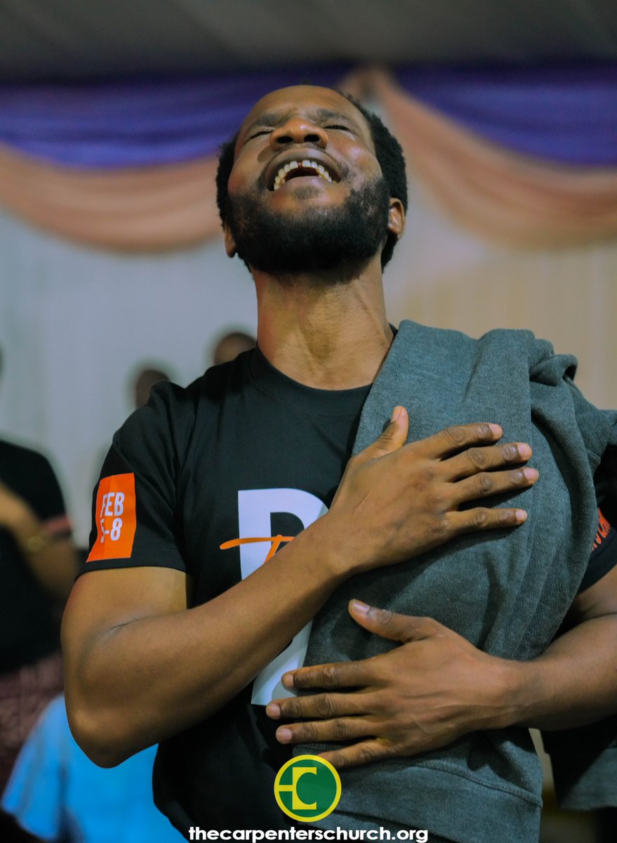 TCCPH's tweet photo. 🎶 Onye, odiri Onye di ka gi
Jesus odiri one di ka gi
▪️▪️▪️▪️▪️
Thank you for your mercies
Thank you for your grace
You are Amazing
#SoloMinistration #DT2026 #Day1 #WordConference #TheFullnessOfGod #TCCAbuja #TCCPH #ApostleFlourishPeters #BishopWaleAjayi https://t.co/LzIKcxAfTN