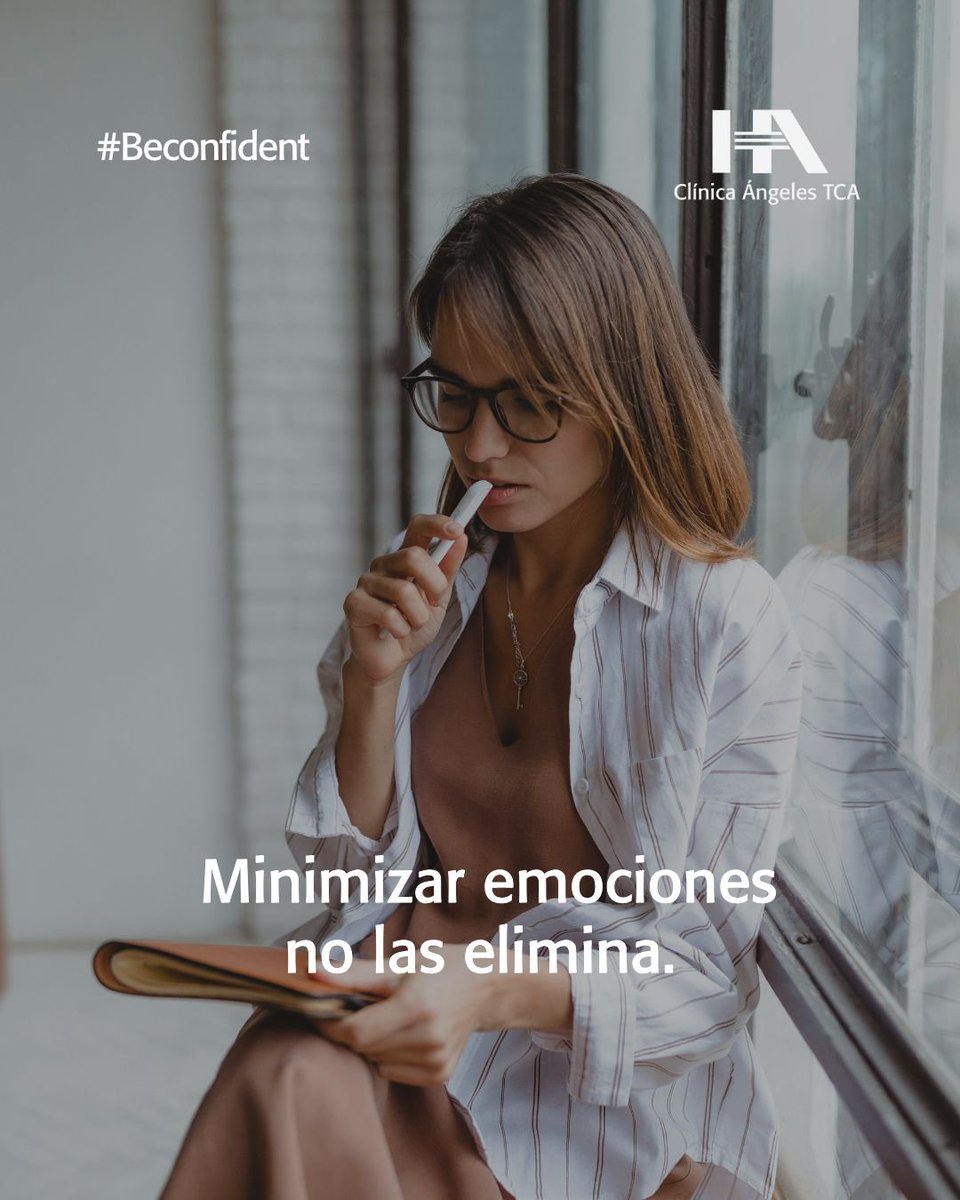C_AngelesTCA's tweet photo. Frases como “no es para tanto” o “ya debería estar bien” pueden alejarte de ti.
Invalidarte no te hace avanzar. 💭
📲 https://t.co/xC4f2tfbMc
📞 WhatsApp: +52 55 9189 6958
#ValidaciónEmocional #SaludMental #ClínicaÁngelesTCA #BeConfident #Psicoeducación https://t.co/xQE1ClPbZm