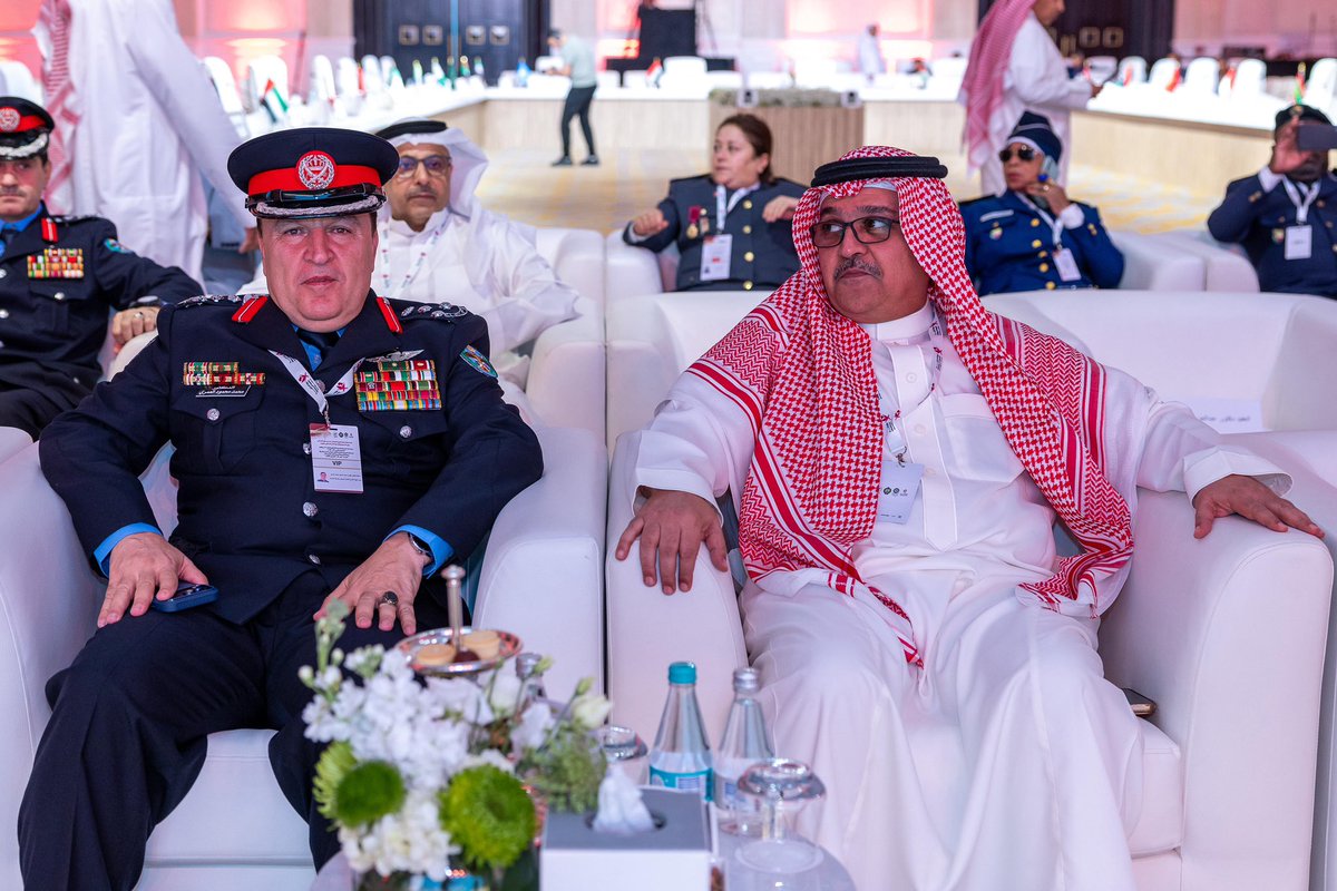 اليوم في #الدوحة سعدتُ بحضوري ممثلًا عن #جامعة_نايف_العربية في اجتماع الجمعية العمومية الانتخابية رقم (49) لـ الاتحاد الرياضي العربي للشرطة، والمشاركة في الاحتفاء باليوبيل الذهبي للاتحاد، بالتزامن مع انطلاق بطولة الشرطة العربية الأولى للجري الحر.
محطات كهذه تعكس نضج العمل الرياضي