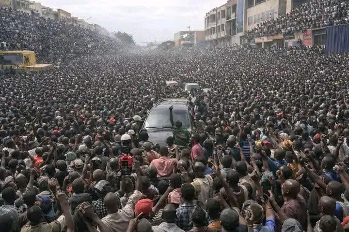 BAKIN BATURE GWARZO tweet media