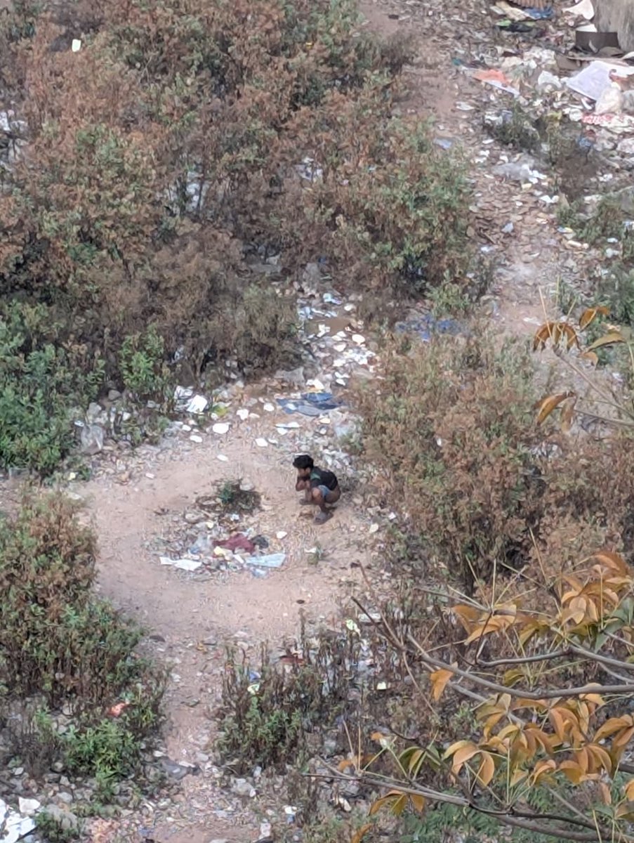 Clean The Alley Road tweet media