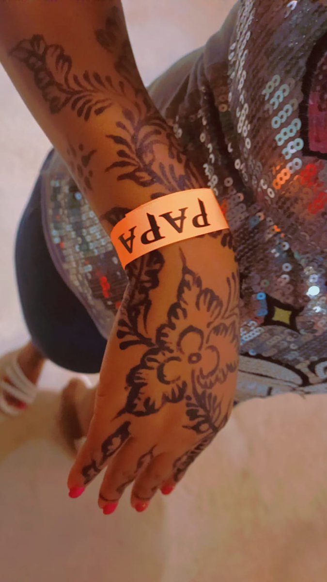Crislynnventure's tweet photo. Create together. Love together. 💕

Beach Henna is the Valentine plan you didn’t know you needed.

Book now!

https://t.co/exUlcAb8VL

📞+254 794 464 898

#ValentinesExperience #CrislynnVentures https://t.co/a0LedkurHI