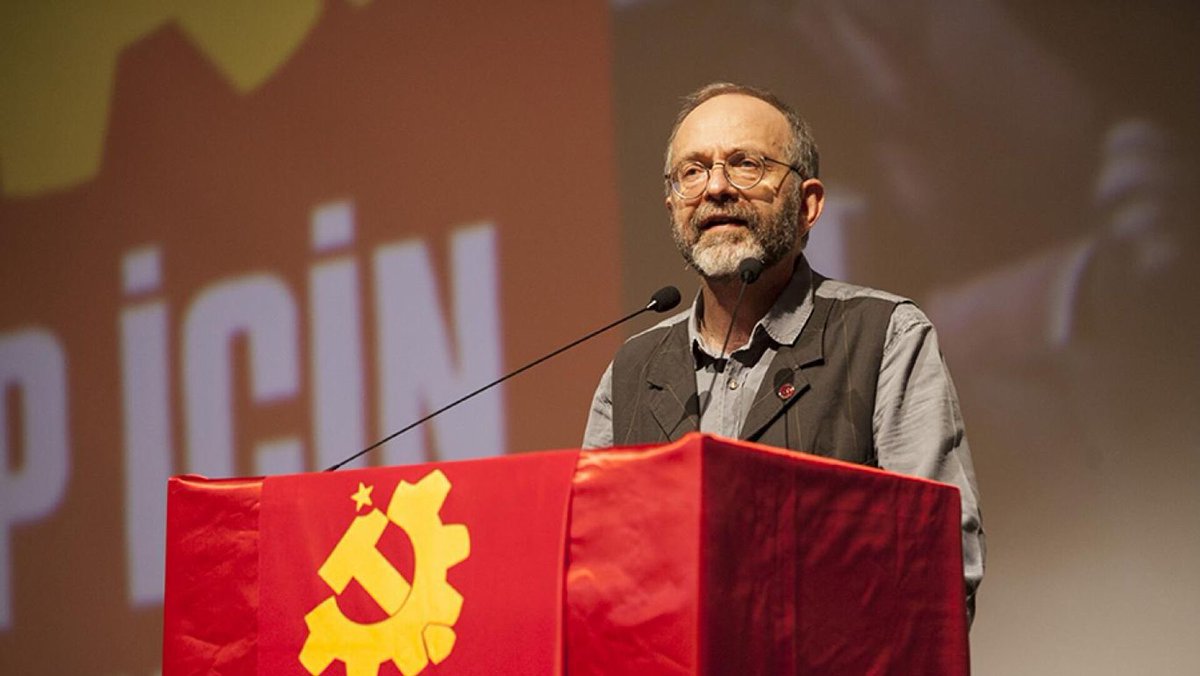 “Feodal Aşiret lideri” Mesut Barzani;
“Kürdistanı halklar-inançlar Bahçesi yapacağız”!
“Bağımsız Kürdistanda Türkmenler Özerk olacak”!
Ve
Federal Kürdistanda 5 resmi dil, 8 inanç eşit!

Modernist, “komünist” TKP’li Kemal Okuyan;
“Ayrı Kürt devleti ne gerçekçi ne de iyi bir şey.”