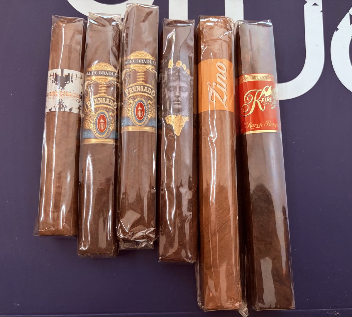 Juan Lopez, Don Kiki, Kafie, Silencio #Cigars &amp; quality herf <a href="/Cigar_Club_sa/">Cigar Club SA</a> <a href="/MAbrams_BB/">Malitious Abrams - Magna Carta💰💵💳</a> #BOTL