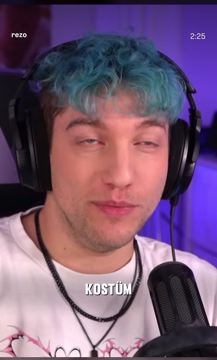 Musst du morgen arbeiten?
Nein, ich habe