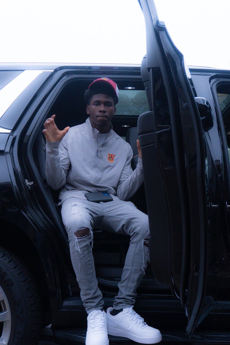 Sam Dolley tweet media