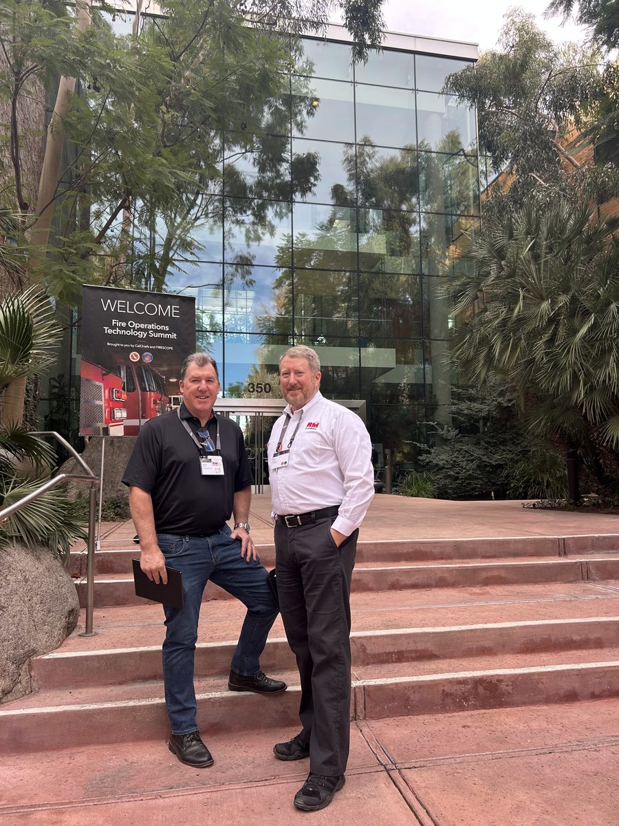 radiomobile's tweet image. Great day at the Fire Operations Technology Summit—connecting with leaders who are pushing the future of public safety forward.  #FireOps #CalChiefs #ESRI #RadioMobile