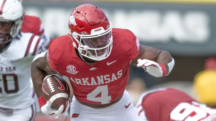 DynastyDadMike's tweet photo. At 2.07 in the @DynastyNerds 2026 4 Round 1QB rookie mock draft, I select Arkansas RB Mike Washington Jr. 
@dropthemikeFF OTC https://t.co/TKReqTu9pT