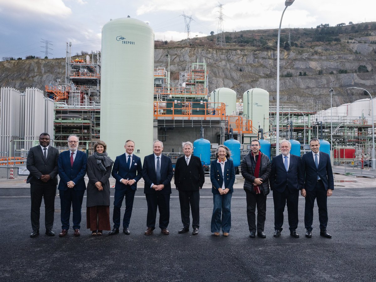 Ministerio de Industria y Turismo tweet media