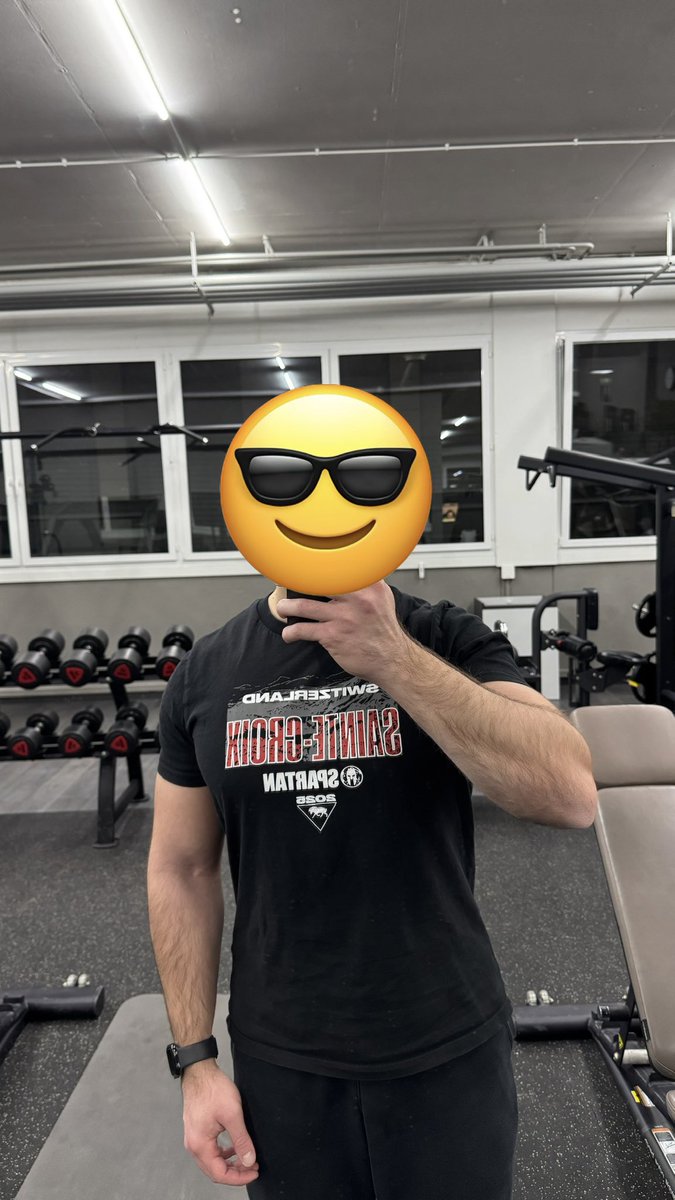 Entrenando duro cada noche para lograr mi propósito de este año de estar en mi prime físico.

¿Habrá otra Spartan Race por los montes suizos este año 🇨🇭?