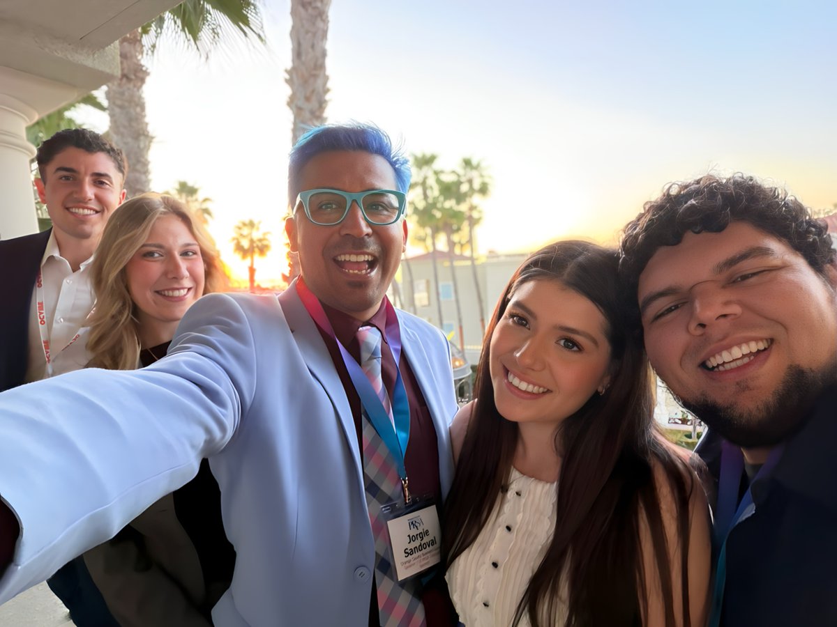 VentureHQ's tweet photo. Sam Hasson, Associate, Marketing &amp; Communications, attended and left inspired! He enjoyed the mix of strong speakers, thoughtful sessions, and the chance to connect with communications professionals from across the region. https://t.co/AtKHwhHVZ2