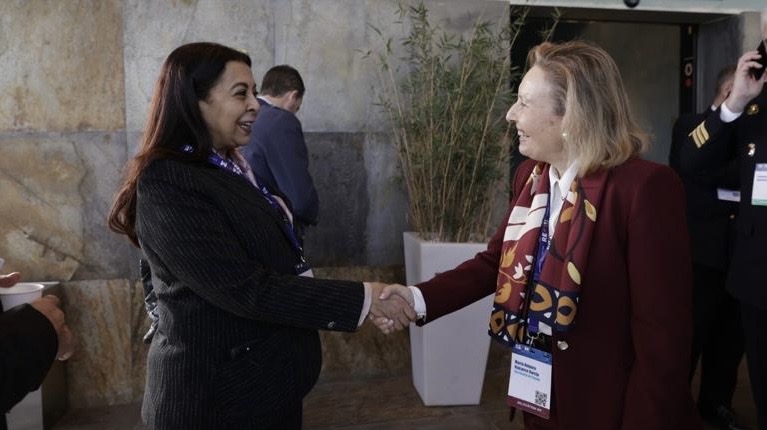 Marruecos en España tweet media