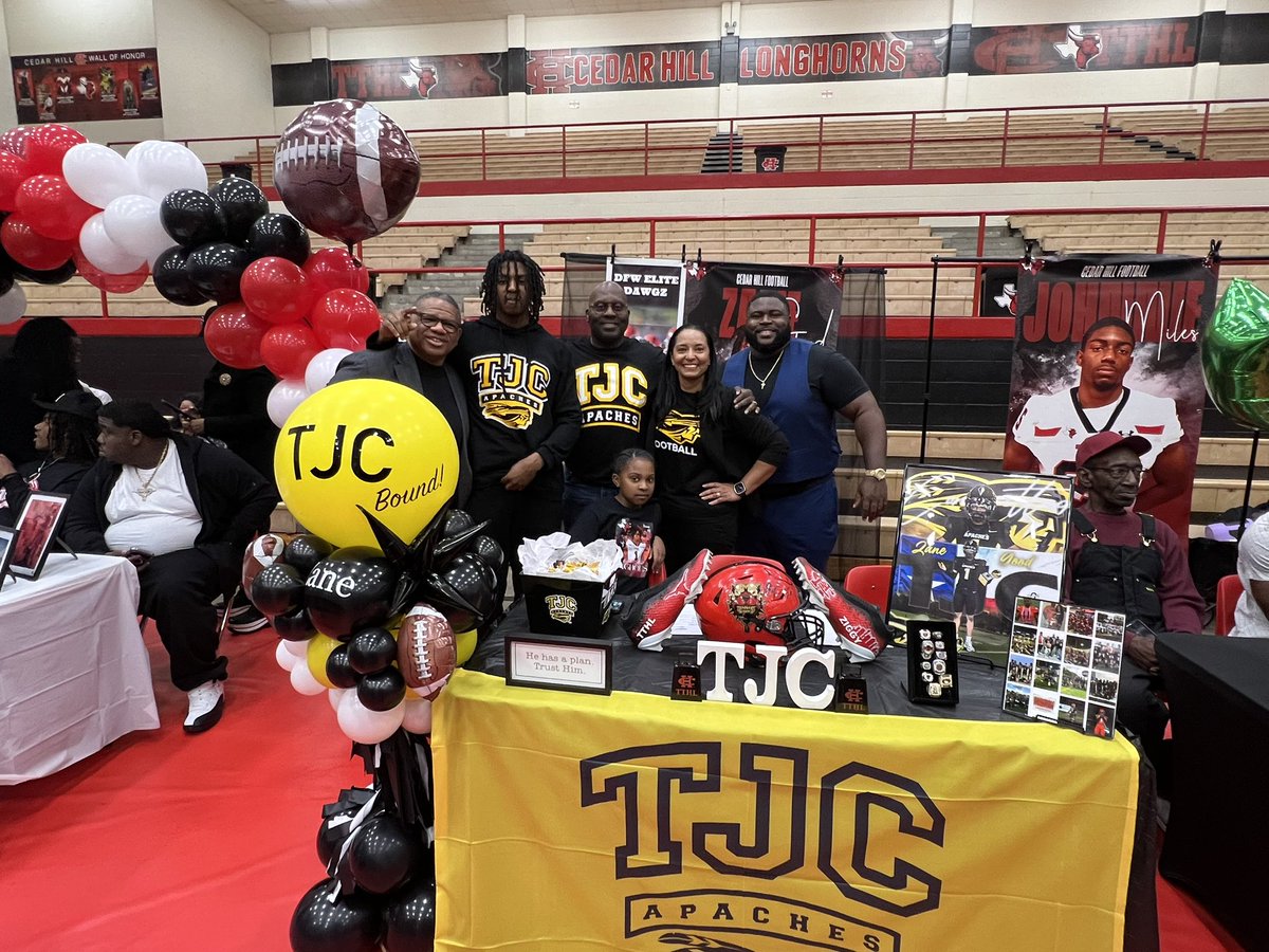 Zane Good📦 tweet media