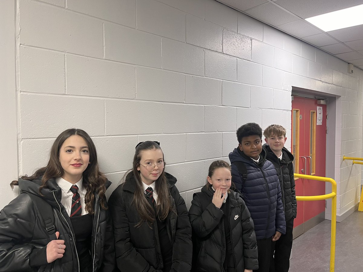 LochendHighPEDept tweet media