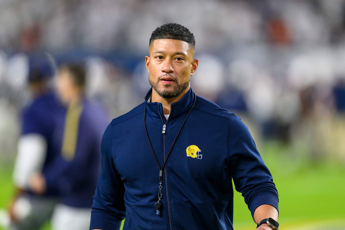 College Football Zone tweet media