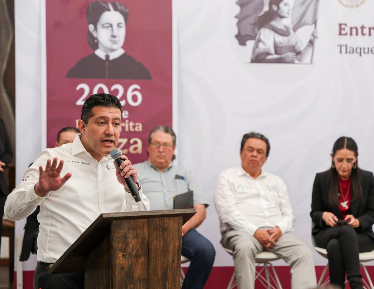 conagua_mx's tweet photo. Conagua brinda certeza jurídica a las y los productores agrícolas de Jalisco, como parte del Decreto de Facilidades Administrativas.

¡El @GobiernoMX avanza en sus compromisos con el campo!

Más información en: https://t.co/7t96vh8WX5 https://t.co/382kab5gPW