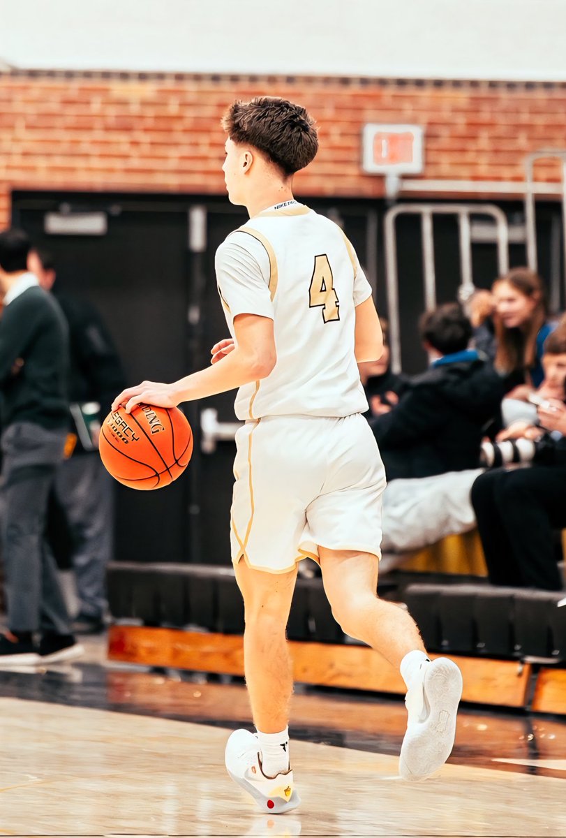 Missouri Hawks tweet media