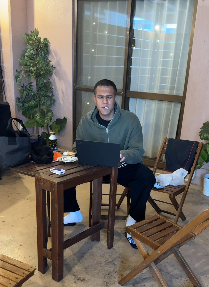 ハッキングしてんのか