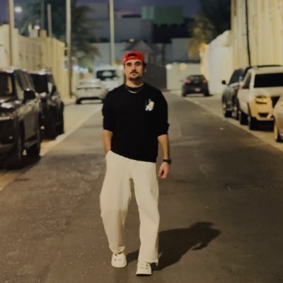 orange0_00's tweet photo. #NewProfilePic https://t.co/Lwiw2kPyb3