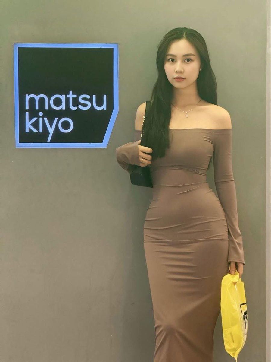 Chúc Duyên tweet media