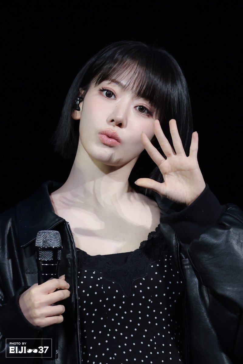 Sakura • 사쿠라 • 宮脇咲良 • サクラ 「260131」 📸 LE SSERAFIM • 르