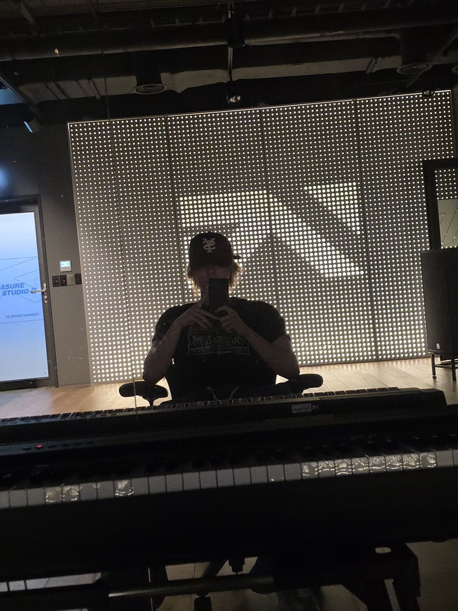 GOOD MORNING BEBE 😫😵😵